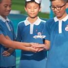 BETAFPV Cetus Pro FPV Drone Kit med 3 flyglägen Höjd Håll nödlandning Självskydd Sköldpadda läge med radiosändare Goggles för FPV Nybörjare Spelare-till-Pilot Tonåringar Flickor Pojkar