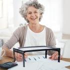 Vergrootglas om te lezen, 3x lichtgevend met 12 LED-lampjes, opvouwbare loep met 2 vermogensstanden, zorgt voor gelijkmatig verlicht leesgebied, slechtzienden en ouderen