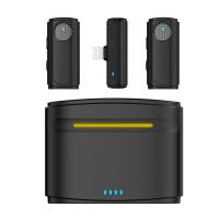 J20 One-two Wireless Lavalier Microphone Etui ładujące, redukcja szumów jednym dotknięciem, do Youtube, nagrywania, blogowania wideo, transmisji na żywo z Facebooka, do interfejsu Lightning