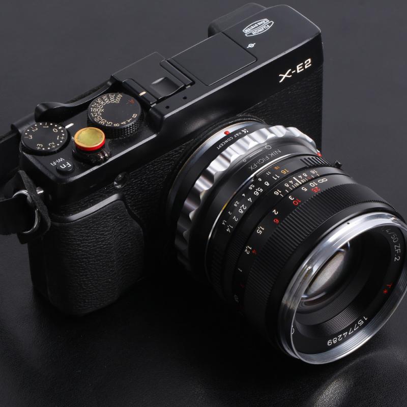 In conclusion, a simple camera telephoto lens consists of two lenses, the focusing lens and the magnifying lens. The focusing lens gathers light from the subject and brings it into focus on the film or digital sensor, while the magnifying lens increases the size of a distant object. The aperture, shutter speed, and zoom of a telephoto lens can be adjusted to achieve the desired effect, while the quality of the optics used in its construction will affect the image quality of the final result. The cost of a telephoto lens can be quite high, but the quality of the images produced will be worth the investment.