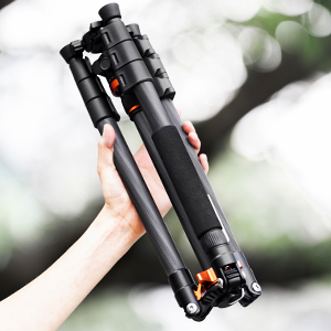 Portable Carbon Fiber Travel Tripod 62''/158cm 22lbs Load