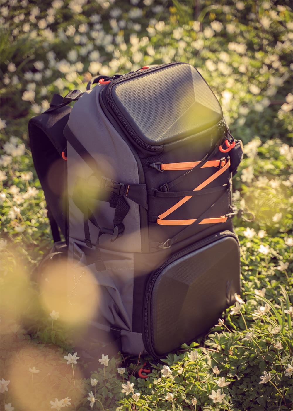 25L Large Camera Backpack for DSLR SLR Cameras, Anti-Theft